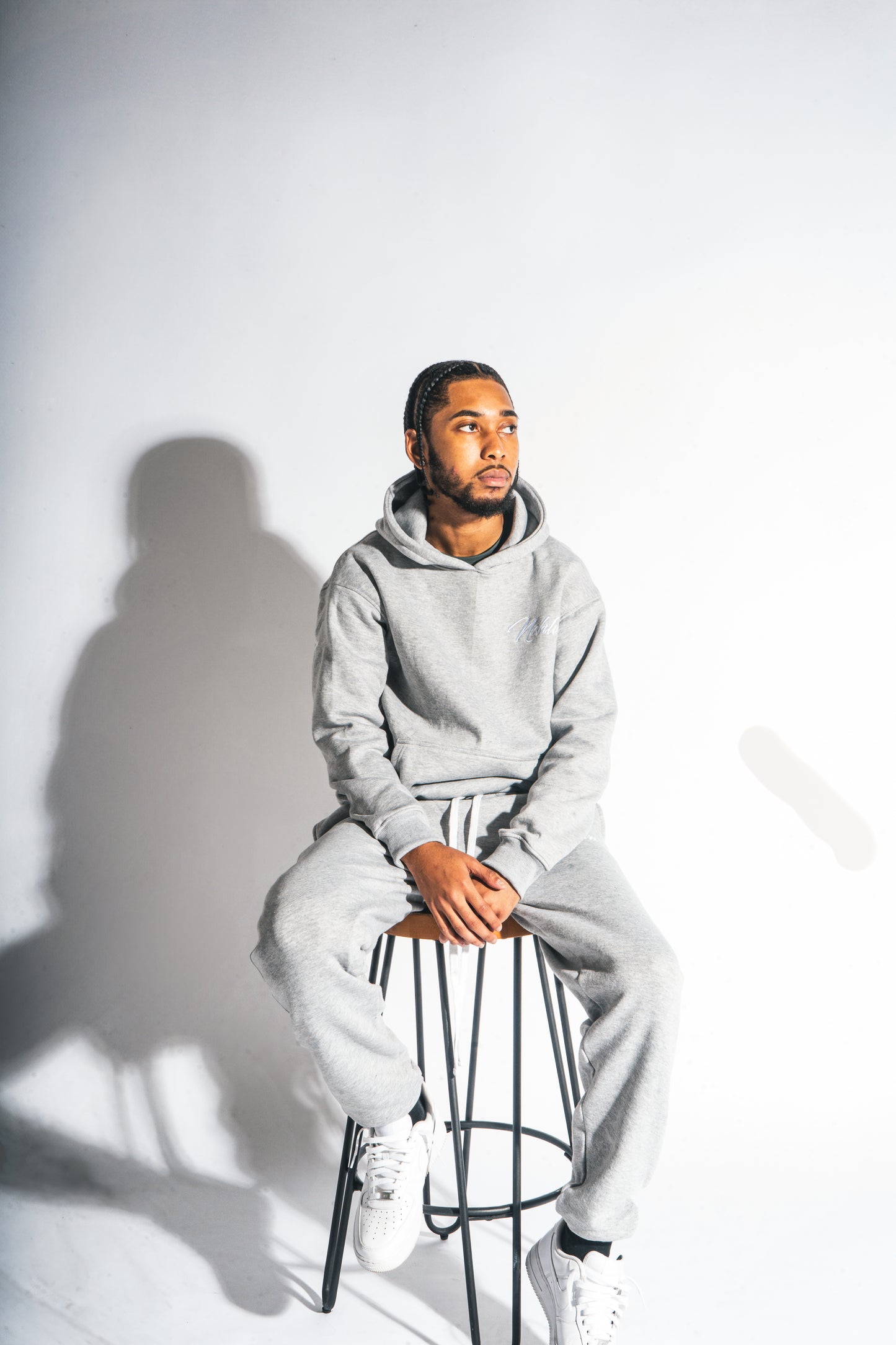 NCHLVN SIGNATURE TRACKSUIT | GREY